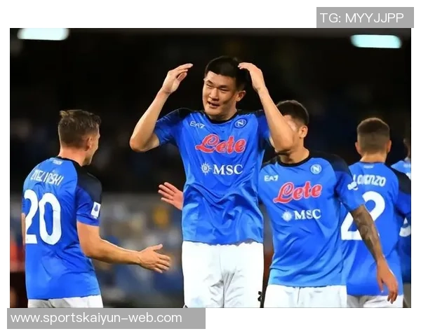 金玟哉因脚部与肩部疼痛缺席法兰克福比赛前景堪忧 金玟哉因脚部与肩部疼痛缺席法兰克福比赛前景堪忧